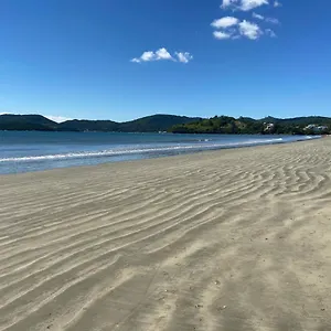 Apartamento Apto Lateral Mar, Porto Belo